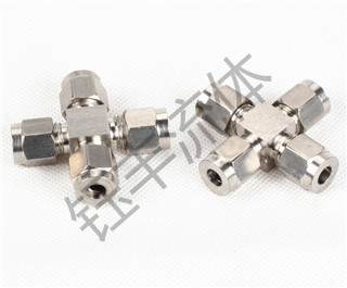 304不锈钢四通接头3