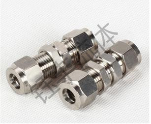 穿板直通中间接头3