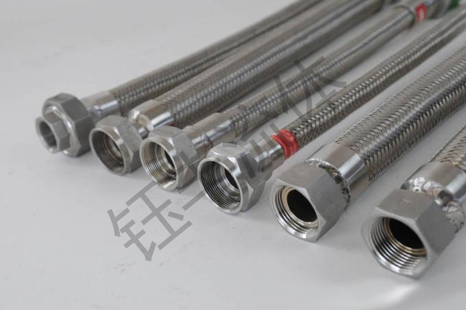 金属软管 (1)